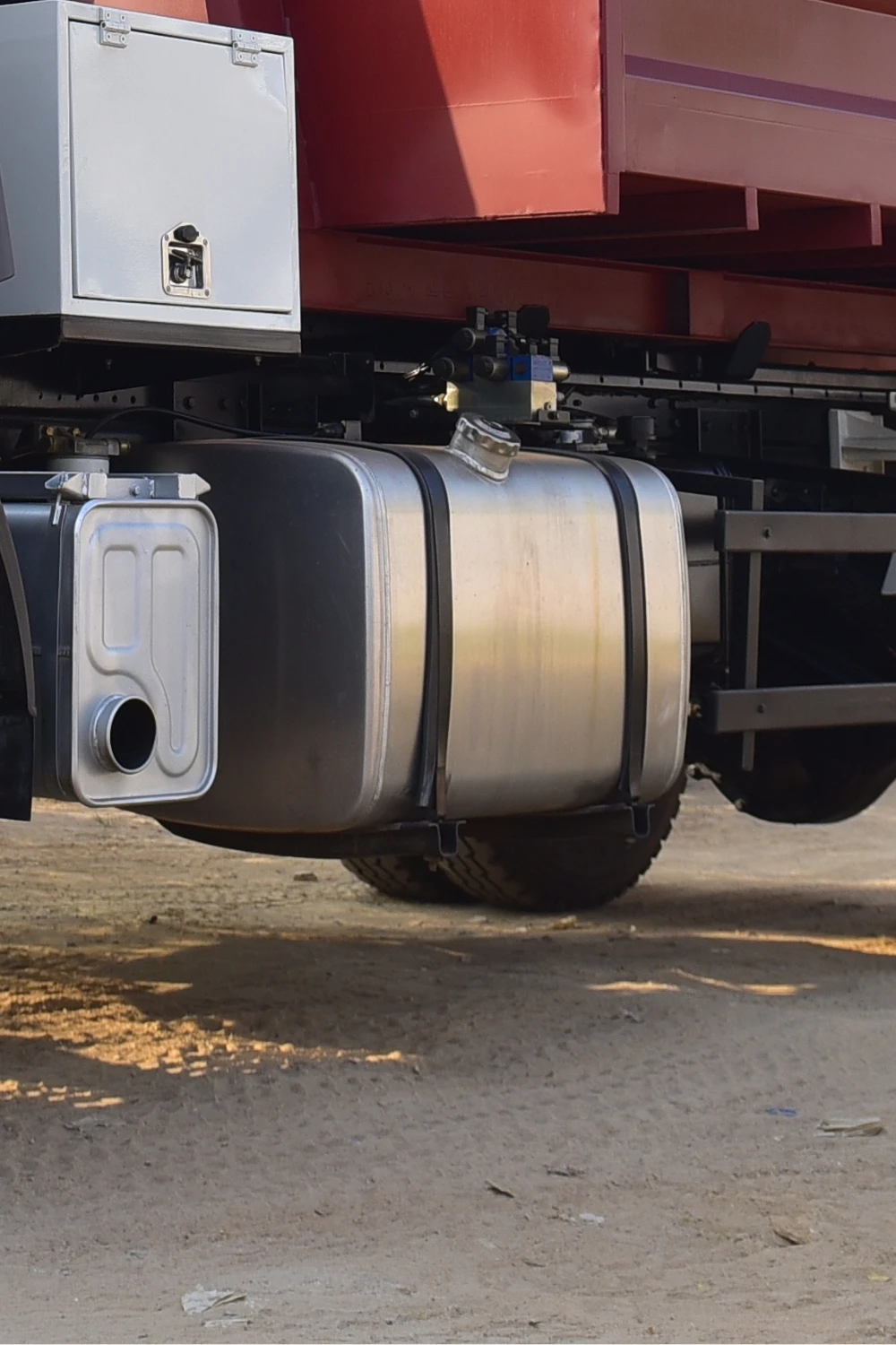 Town Slider tipping frame and subframe